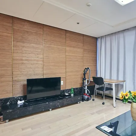 Gangnam Luxury Apartment 1